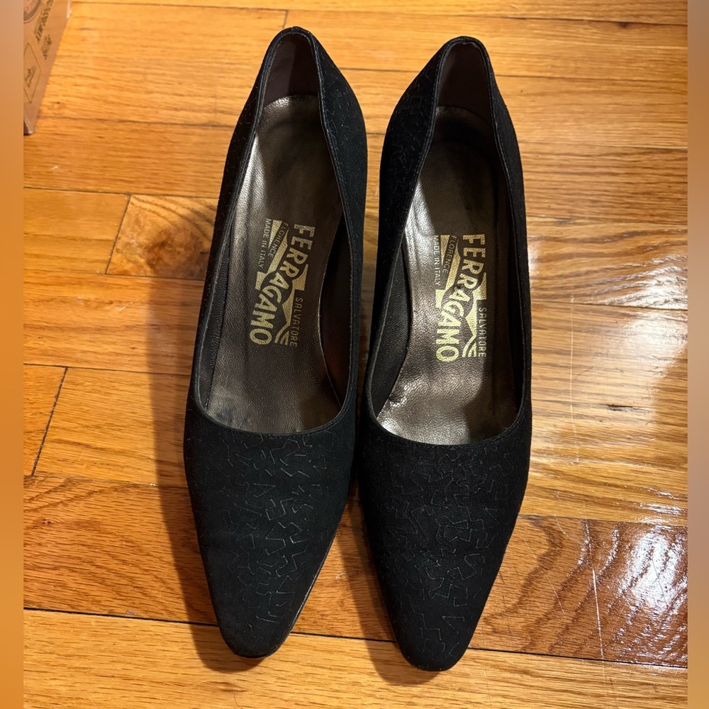 Salvatore Ferragamo Black Suede Square-Toe Pumps Size 6 B · Made in Italy